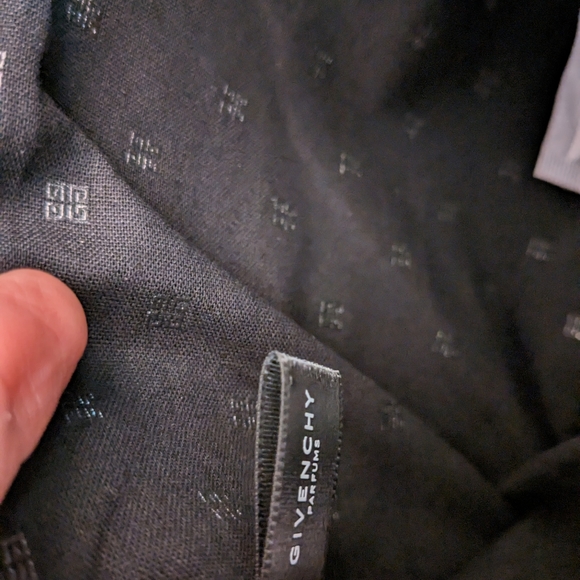 Givinchy pouch - Picture 5 of 13